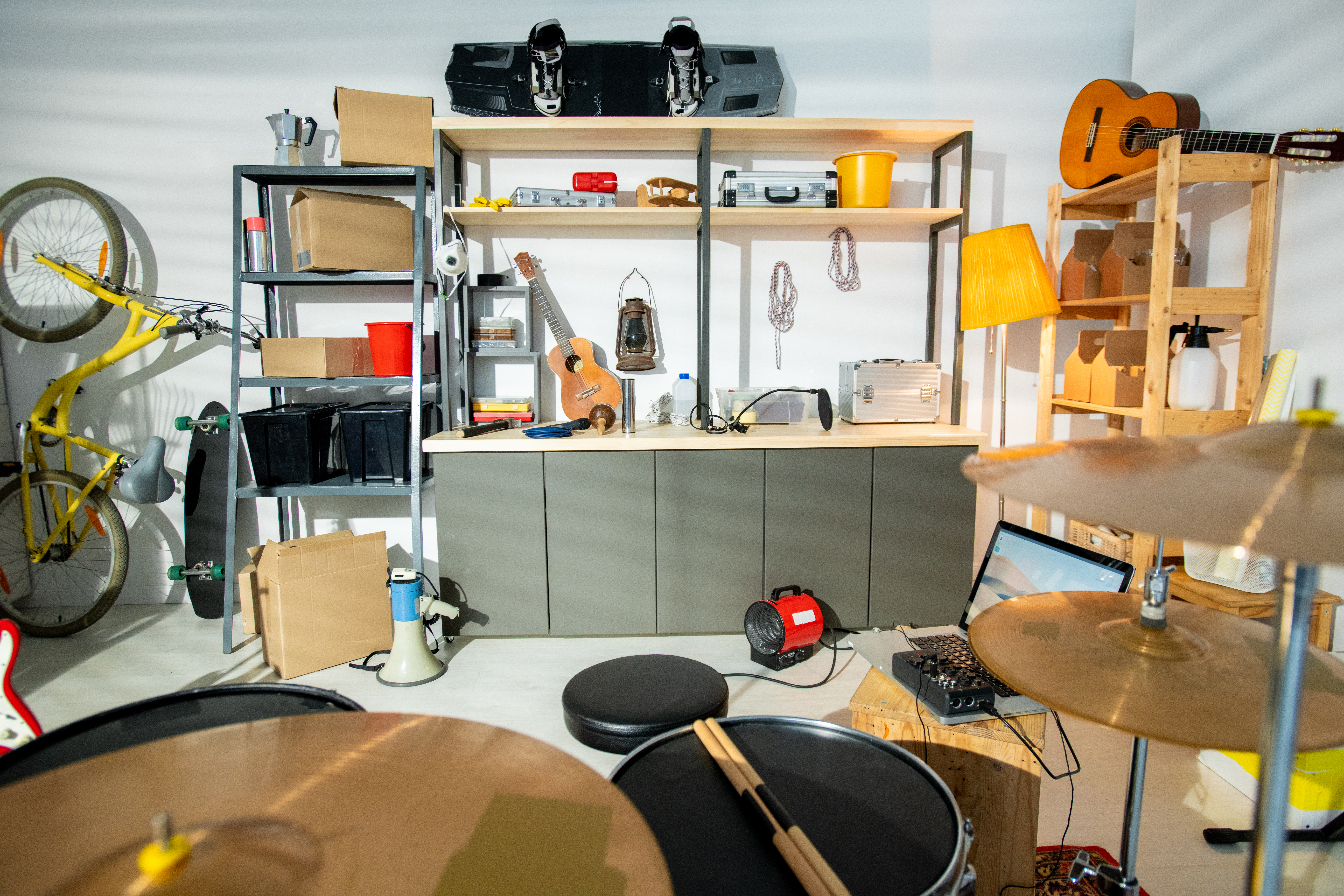 Make Your Garage into Your Ultimate ManCave or SheShed